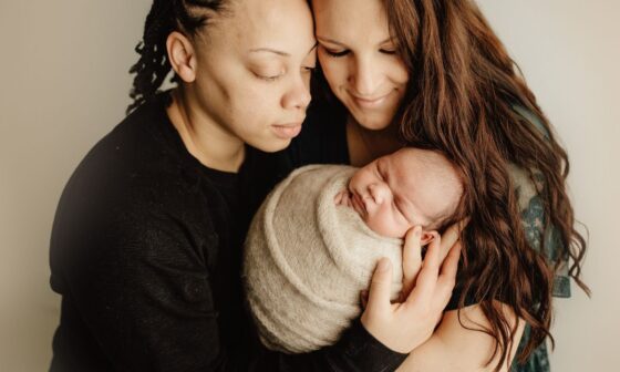 How Do Lesbian Couples Get Pregnant( 5 Possible Ways Explained)