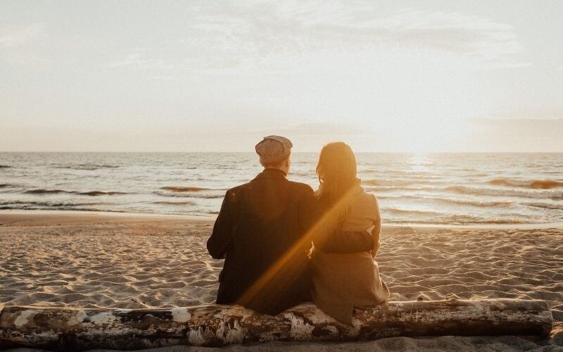 How Should Unmarried Couples Share Finances